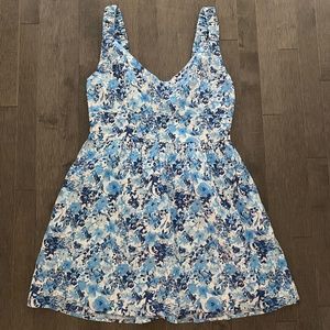 Abercrombie & Fitch Blue Print Lined Dress
